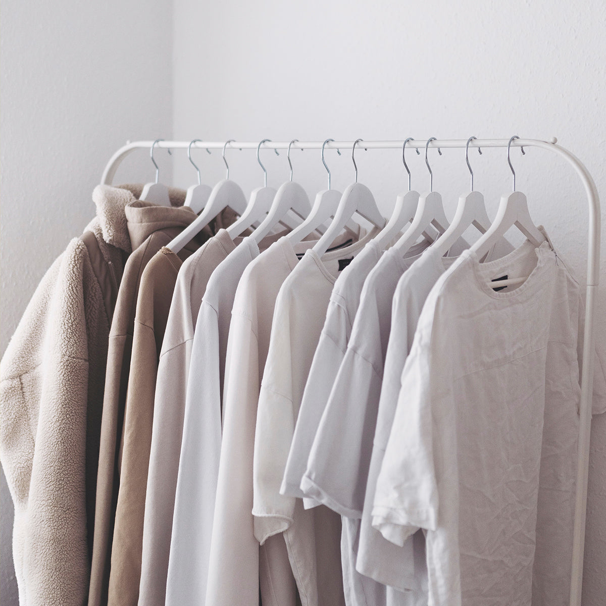 NEURODERMITIS UND KLEIDUNG: WAS DARF MAN ANZIEHEN?